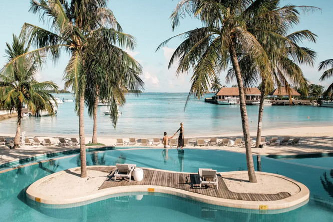 Holiday Inn Resort Kandooma Maldives
